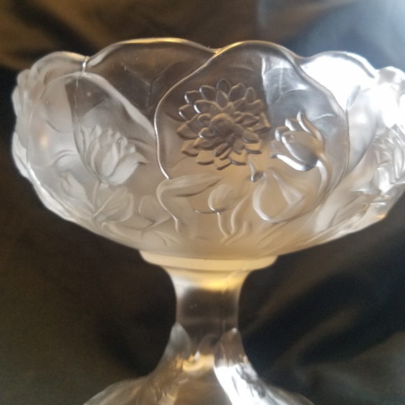 Fenton Water Lily Satin Glass Footed Candy Dish - Picture 16 of 16